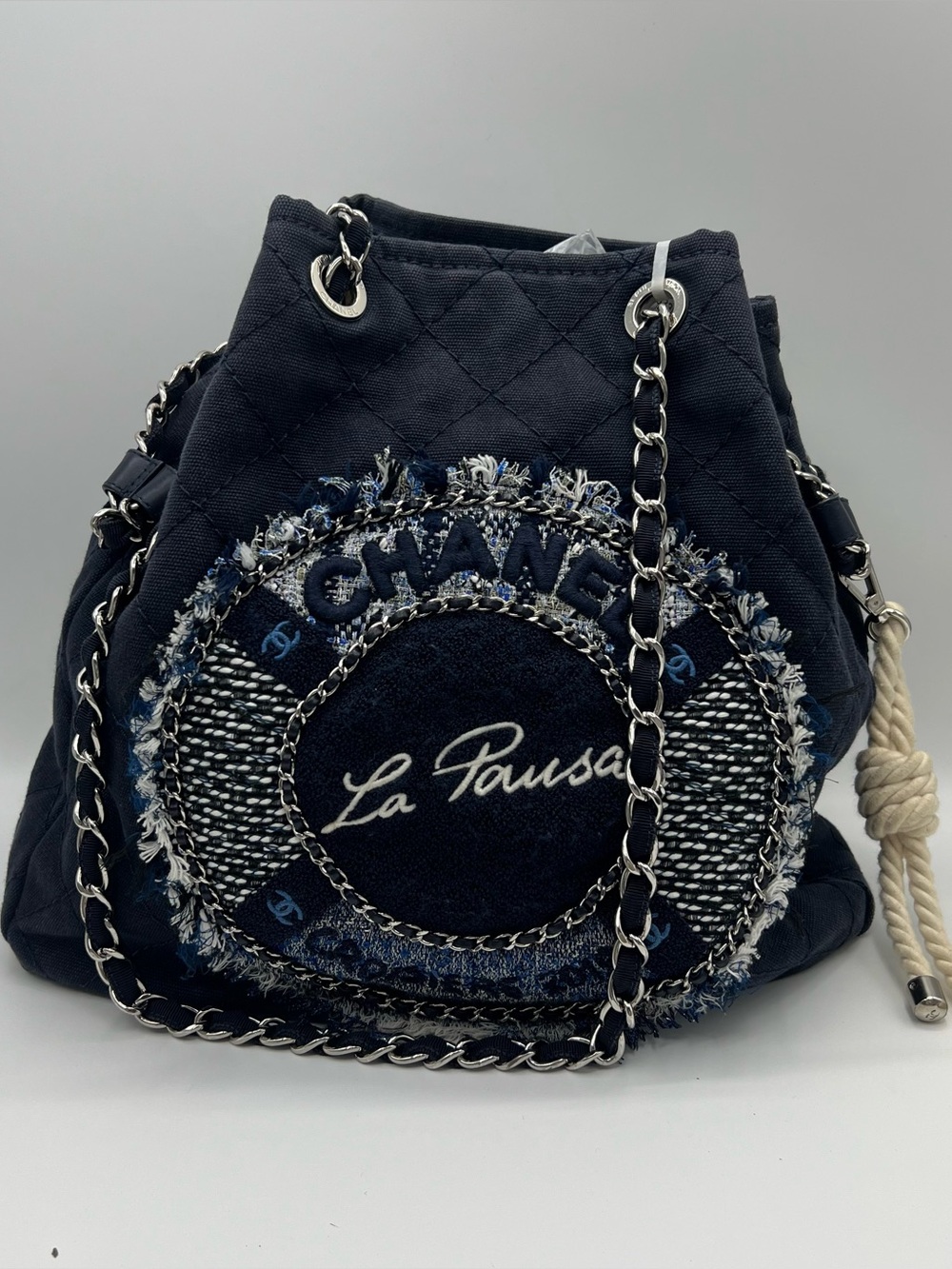 Chanel La Paula Drawstring shopping tote in Navy Quilted Canvas and silver metal